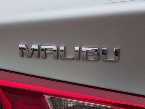 Used 2020 Chevrolet Malibu LS w/ Driver Confidence Package image 12