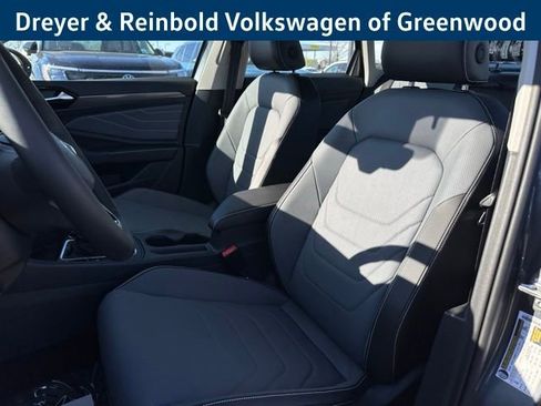 New 2026 Volkswagen Jetta SEL image 24