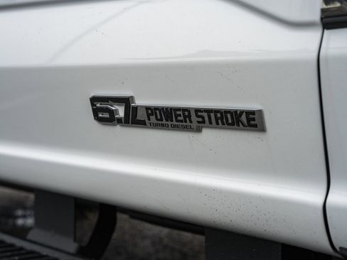 New 2026 Ford F250 XLT w/ FX4 Off-Road Package image 16