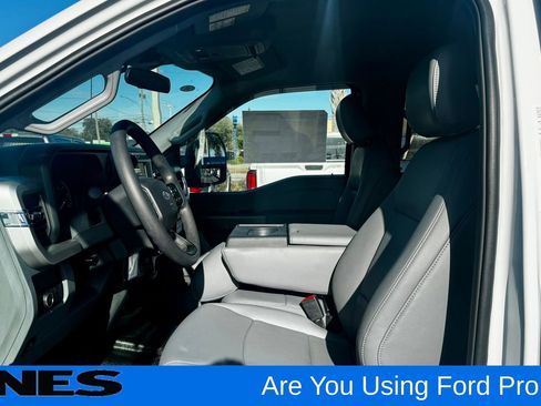 New 2025 Ford F450 XL w/ XL Chrome Package image 29