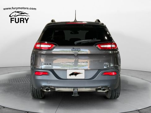 Used 2014 Jeep Cherokee Latitude w/ Cold Weather Group AWD/4WD image 4
