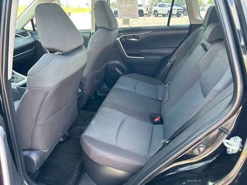 Certified 2025 Toyota RAV4 XLE w/ Convenience Package AWD/4WD image 25