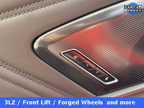 Used 2023 Chevrolet Corvette Z06 w/ Stealth Interior Trim Package image 17