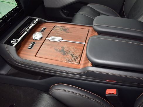 New 2026 Lincoln Navigator Black Label AWD/4WD image 34