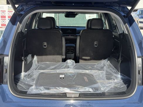 New 2026 Kia Sorento S FWD image 9