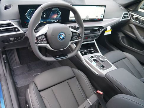 New 2026 BMW i4 eDrive40 w/ Parking Assistance Package image 11