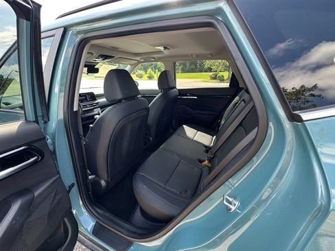 Used 2024 Kia Seltos EX AWD/4WD image 18