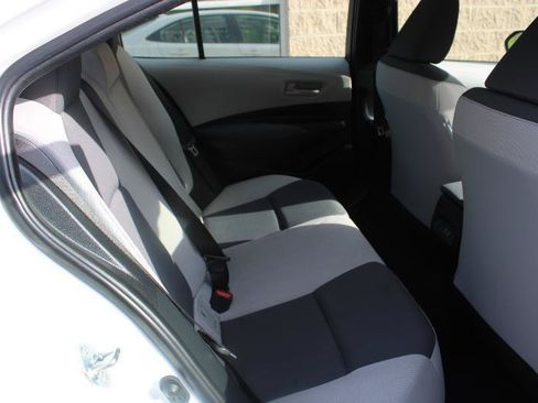 Used 2023 Toyota Corolla LE FWD image 12