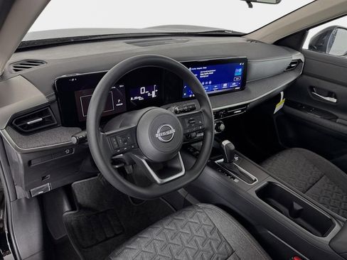 New 2026 Nissan Kicks SV FWD image 9
