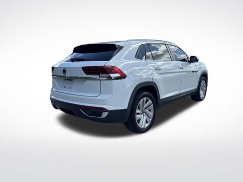 Used 2020 Volkswagen Atlas Cross Sport SE FWD image 5