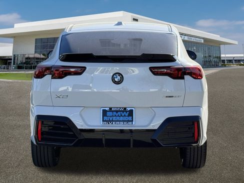 New 2026 BMW X2 xDrive28i image 9