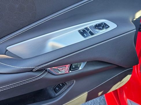 Used 2023 Chevrolet Corvette Stingray Coupe w/ Z51 Performance Package RWD image 23