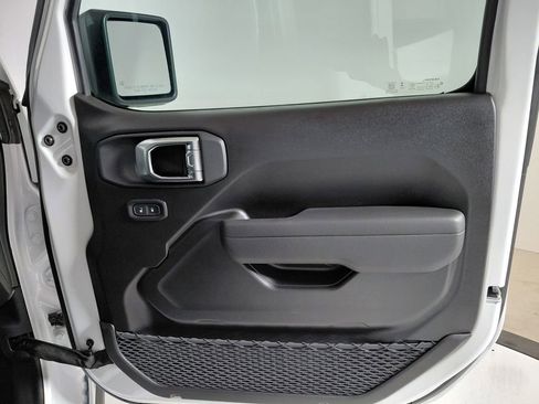 New 2026 Jeep Gladiator Mojave AWD/4WD image 13