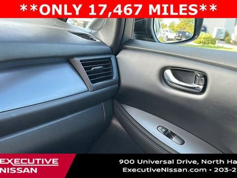 Certified 2023 Nissan Leaf S image 20