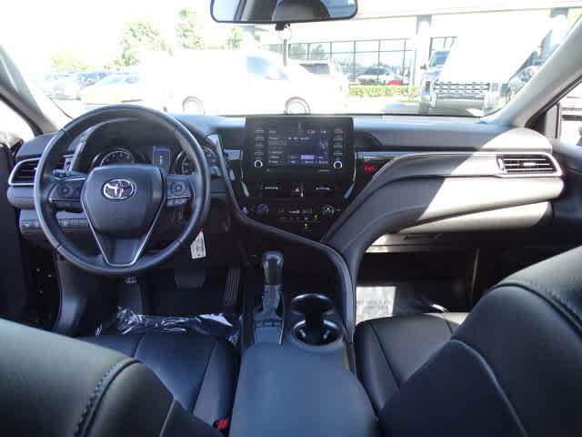 Certified 2022 Toyota Camry SE FWD image 22