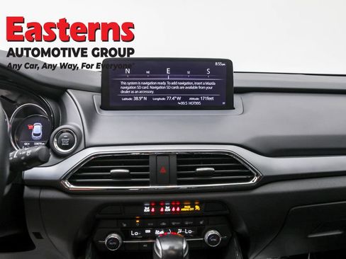 Used 2023 MAZDA CX-9 Touring image 11