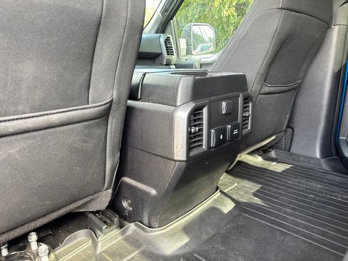 Used 2017 Ford F150 XLT w/ Equipment Group 302A Luxury AWD/4WD image 23