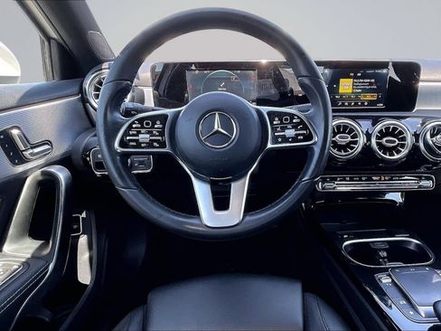 Used 2021 Mercedes-Benz A 220 image 5