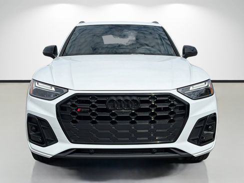 Used 2023 Audi SQ5 Premium Plus AWD/4WD image 8