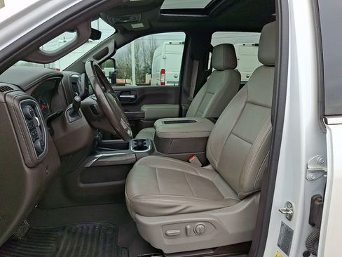 Used 2020 Chevrolet Silverado 2500 LTZ w/ LTZ Premium Package image 10