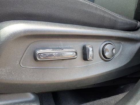 Used 2024 Honda CR-V EX image 5