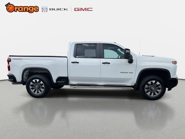Used 2025 Chevrolet Silverado 2500 Custom w/ Custom Value Package AWD/4WD image 2