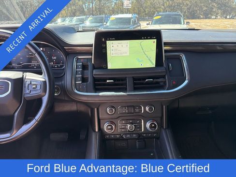 Used 2023 GMC Yukon XL AT4 w/ AT4 Premium Package image 11