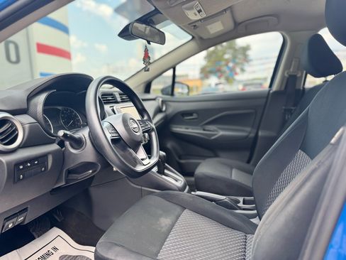 Used 2024 Nissan Versa S w/ Trunk Package image 24