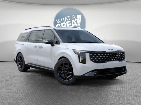 New 2026 Kia Carnival SX w/ SX Dark Edition Package FWD image 8