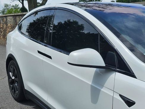 Used 2022 Tesla Model X AWD/4WD image 15