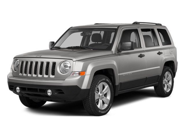 Used 2014 Jeep Patriot Latitude FWD image 4