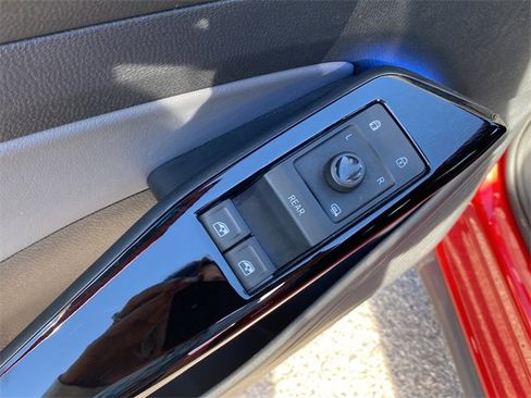 Used 2023 Volkswagen ID.4 Pro S image 20