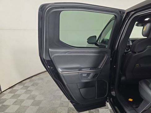 Used 2024 Rivian R1T Adventure image 17