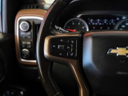 Used 2020 Chevrolet Silverado 3500 High Country image 17