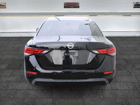 Used 2021 Nissan Sentra S image 6