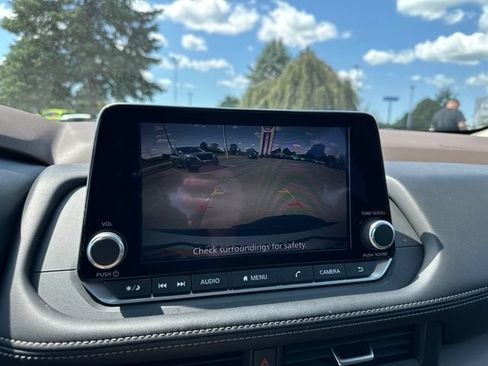 Certified 2023 Nissan Rogue S AWD/4WD image 25