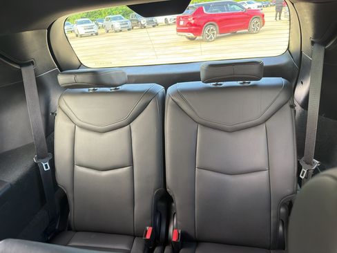 Used 2020 Cadillac XT6 Premium Luxury FWD image 10