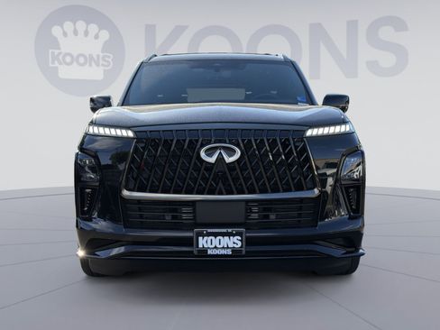 Used 2026 INFINITI QX80 4WD w/ Sport Exterior Package image 11