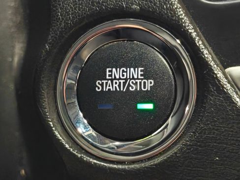 Used 2020 GMC Yukon SLT w/ Premium Edition AWD/4WD image 17