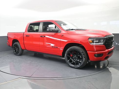 Used 2023 RAM 1500 Laramie AWD/4WD image 8