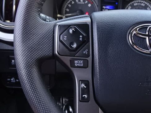 Certified 2023 Toyota Tacoma TRD Off-Road w/ TRD Premium Off Road Package AWD/4WD image 36