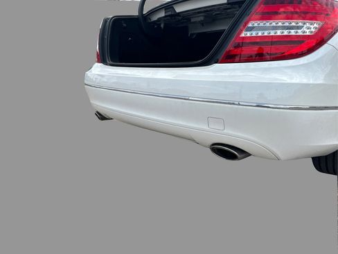 Used 2014 Mercedes-Benz C 300 4MATIC Sedan image 40