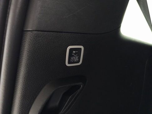 Used 2024 Jeep Wagoneer Series III image 7