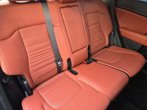 Used 2023 Kia Sportage SX image 26