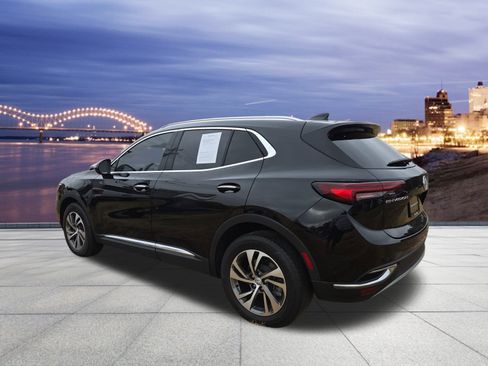 Used 2023 Buick Envision Essence image 3