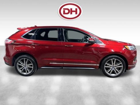 Used 2019 Ford Edge Titanium w/ Equipment Group 301A image 2
