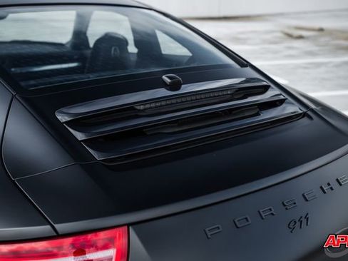 Used 2013 Porsche 911 Carrera image 25