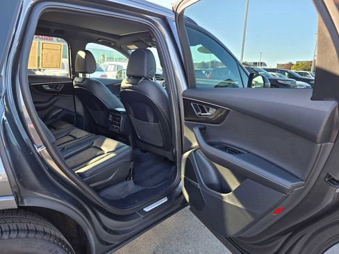 Certified 2025 Audi Q7 2.0T Premium Plus w/ Premium Plus Package image 14