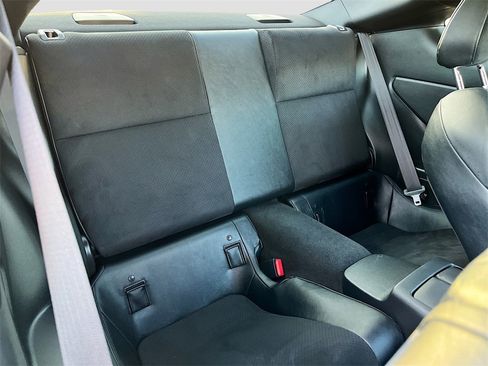 Used 2025 Toyota GR86 Premium image 25
