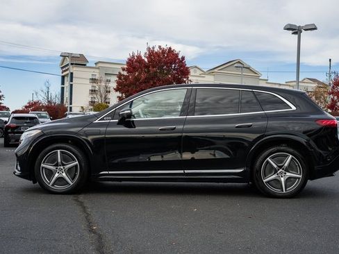 Used 2023 Mercedes-Benz EQS 580 4MATIC SUV image 4